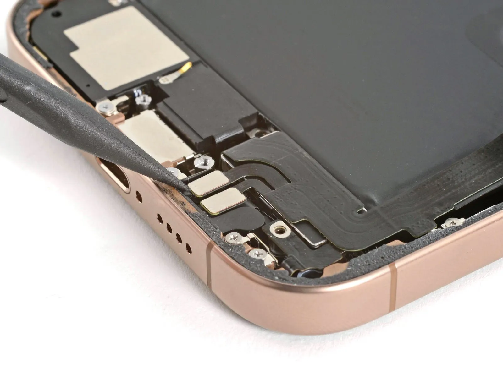iPhone 16 Pro Max Charge Port Replacement