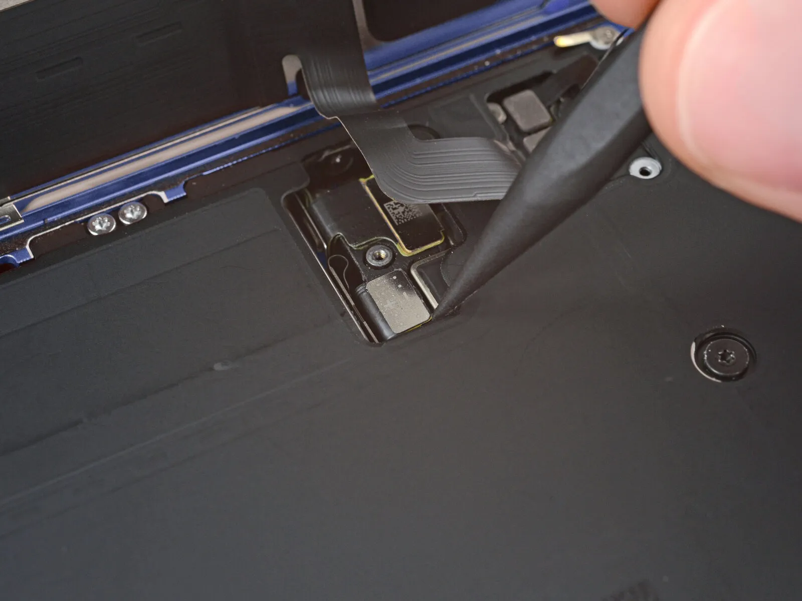 iPhone 17 Pro Top Speaker Replacement