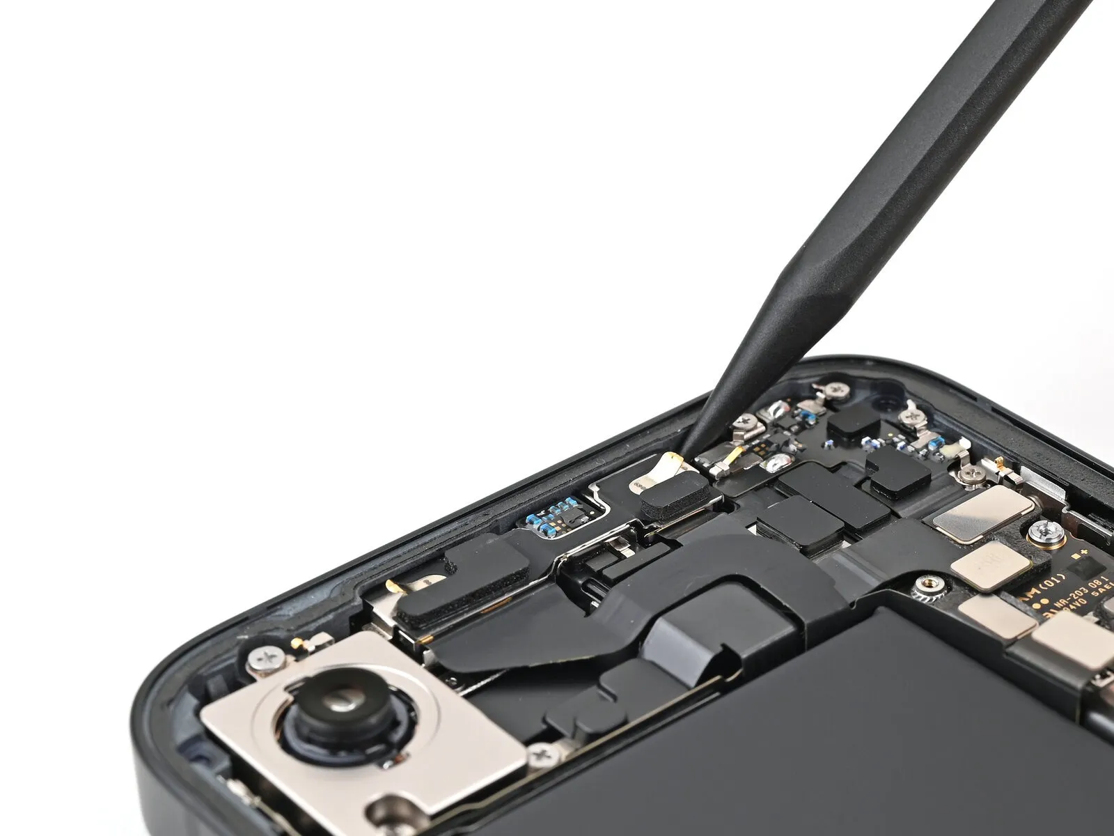 iPhone 16e Earpiece Speaker Replacement