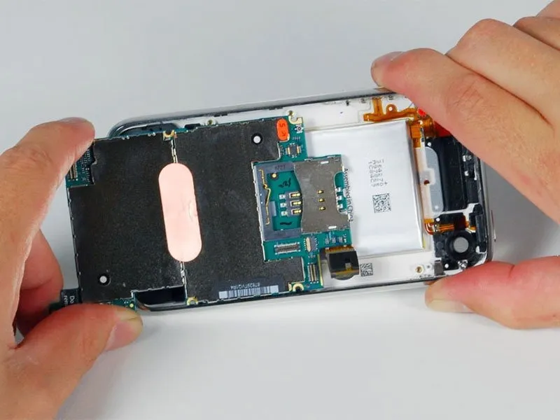 iPhone 3GS Dock Connector Replacement