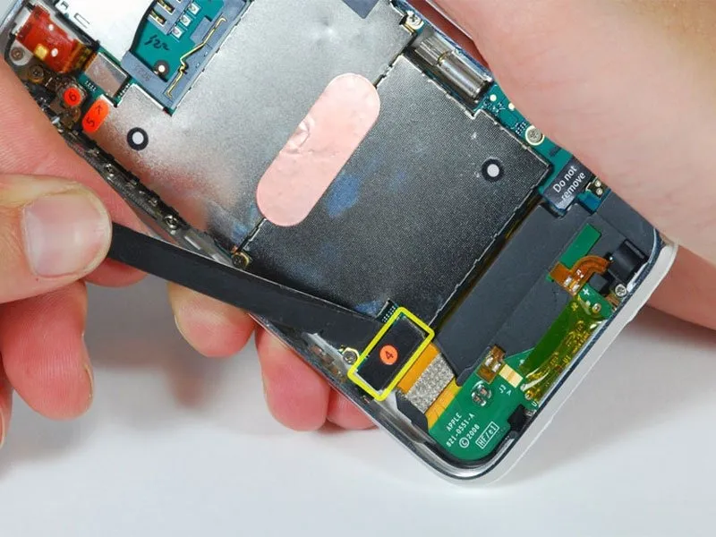 iPhone 3GS Volume Button Replacement