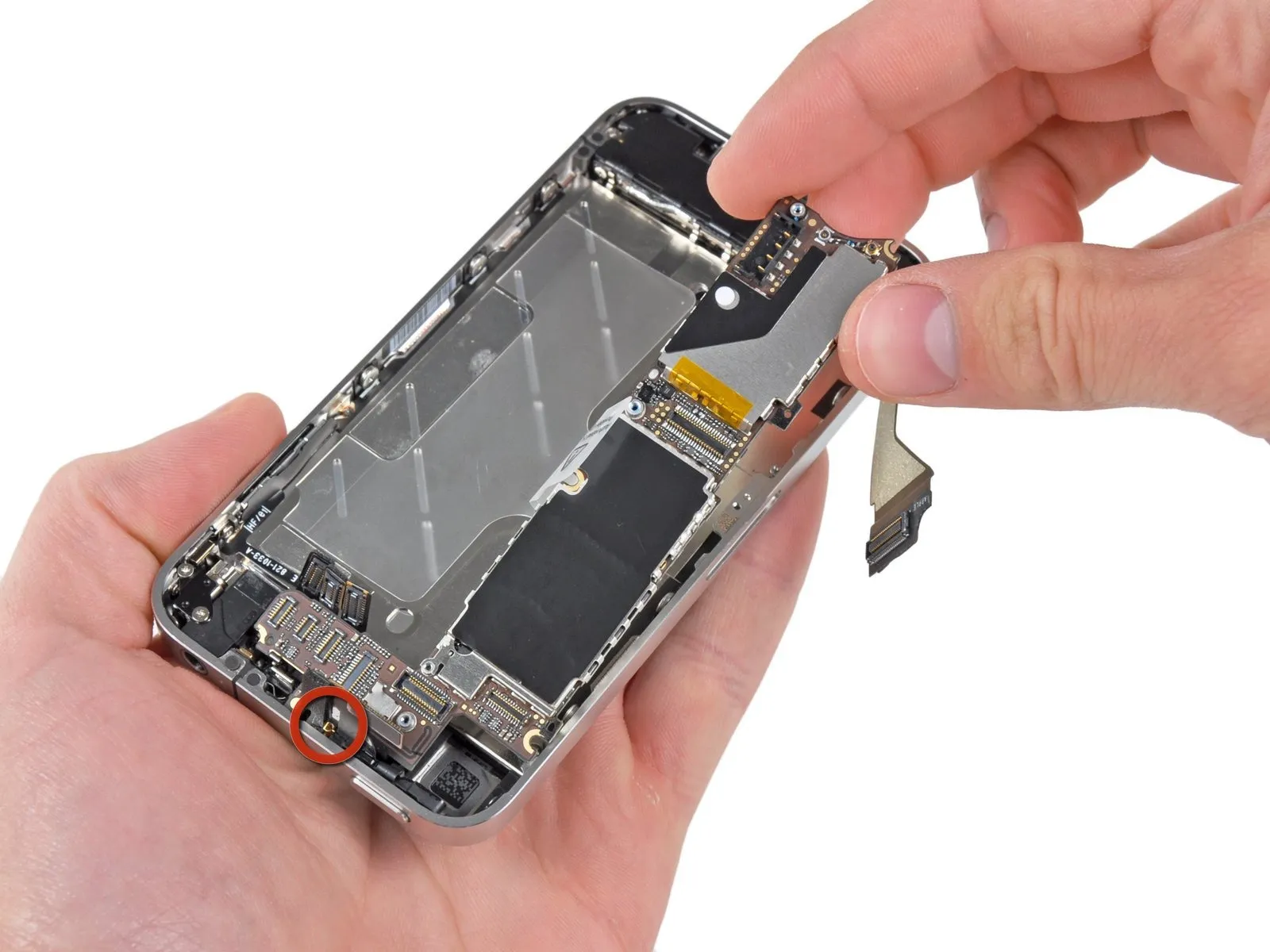 iPhone 4 Earpiece Speaker Replacement