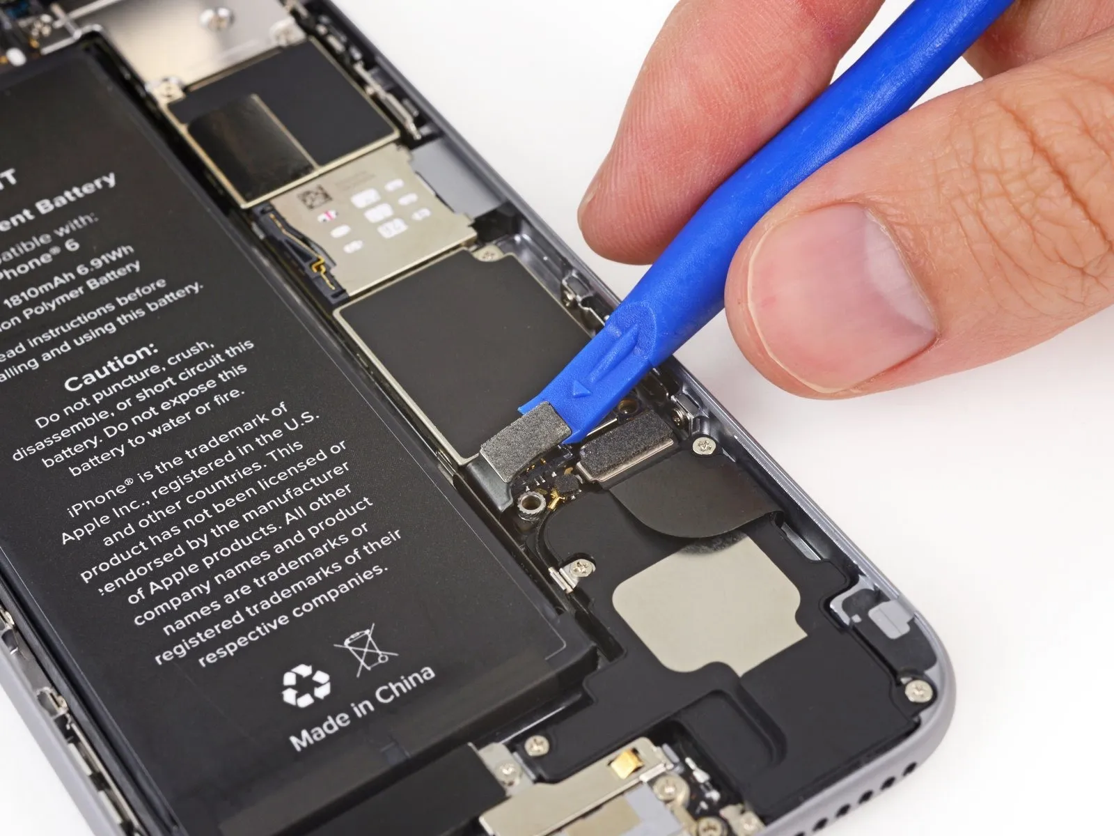 iPhone 6 Rear Facing Camera Replacement