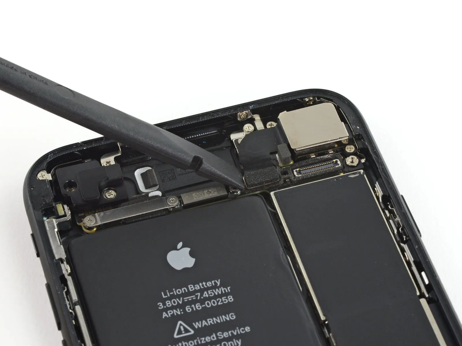 iPhone 7 Power and Volume Control Cable Replacement