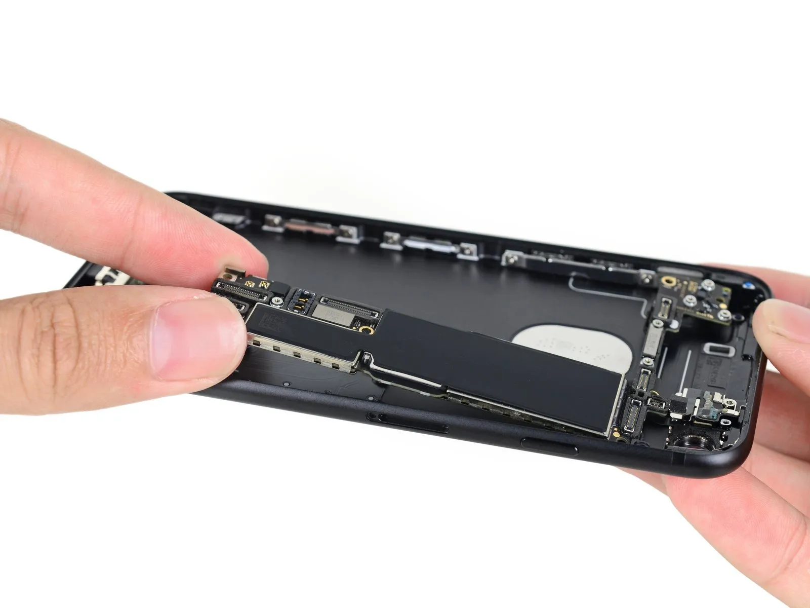 iPhone 7 Teardown