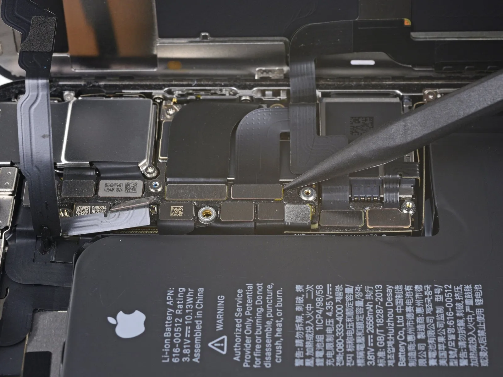 iPhone XS Rear-Facing Cameras Replacement