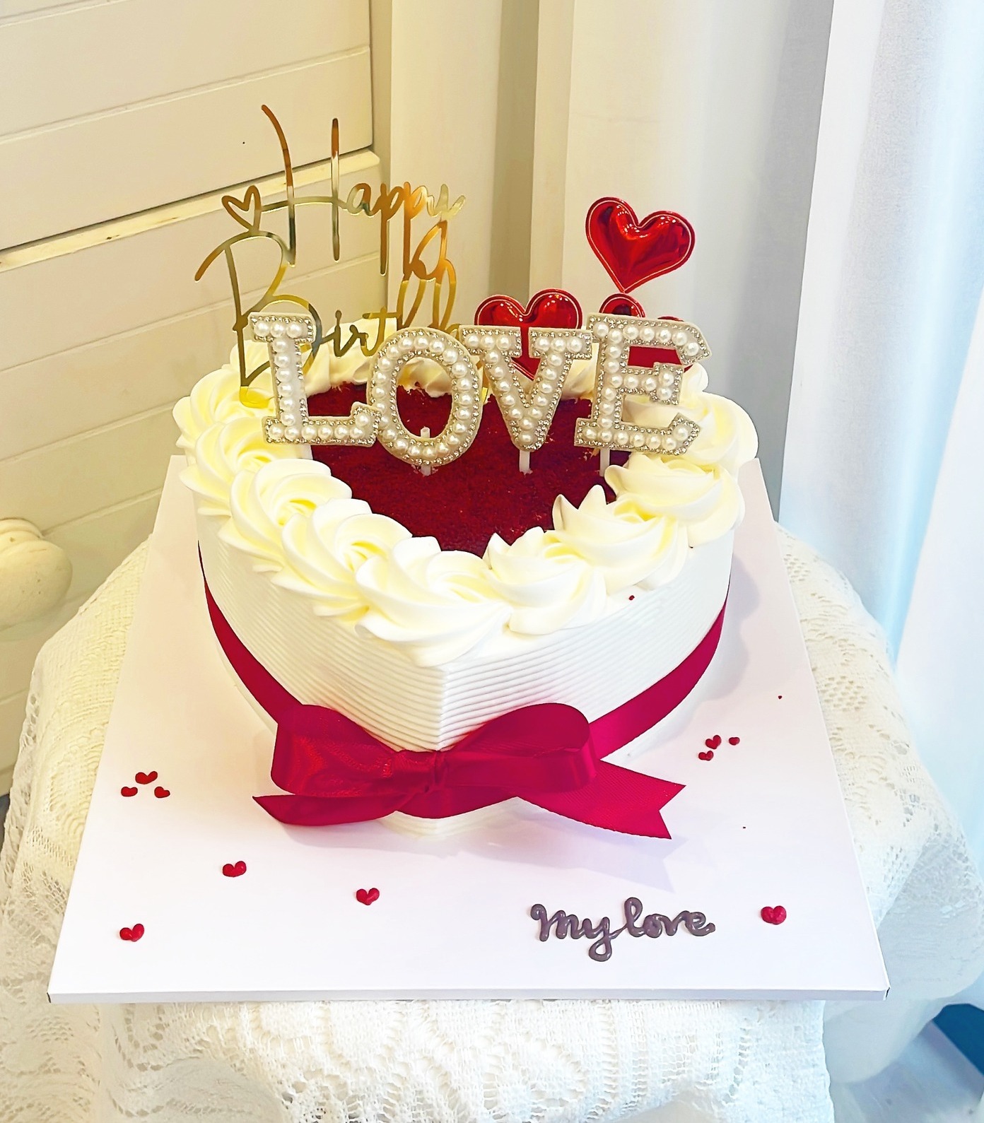 Bánh tim Love sinh nhật