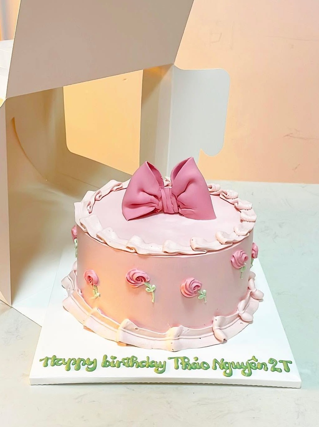 Bánh sinh nhật nơ hồng hoa hồng