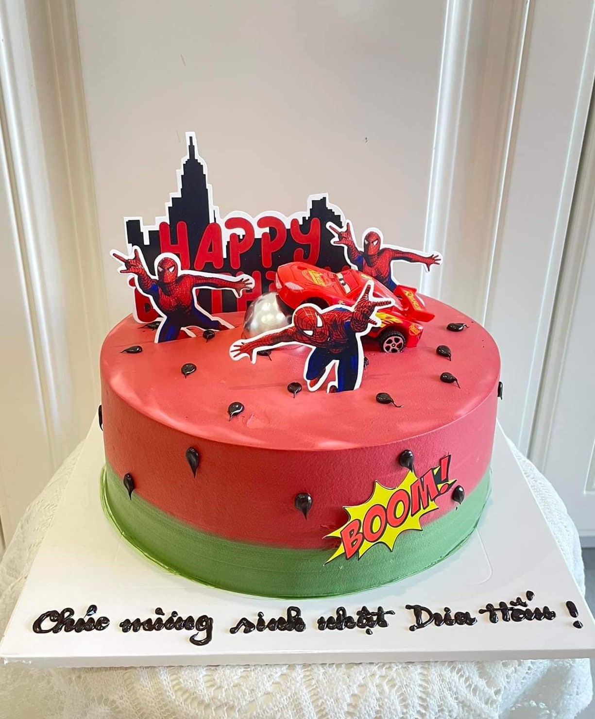 Bánh sinh nhật Spider-Man dưa hấu