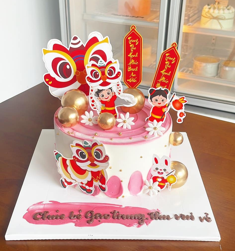 Bánh kem Trung Thu múa lân
