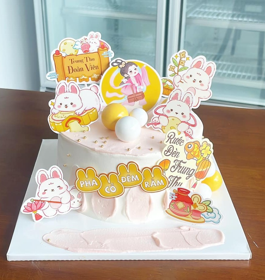Bánh kem Trung Thu thỏ ngọc