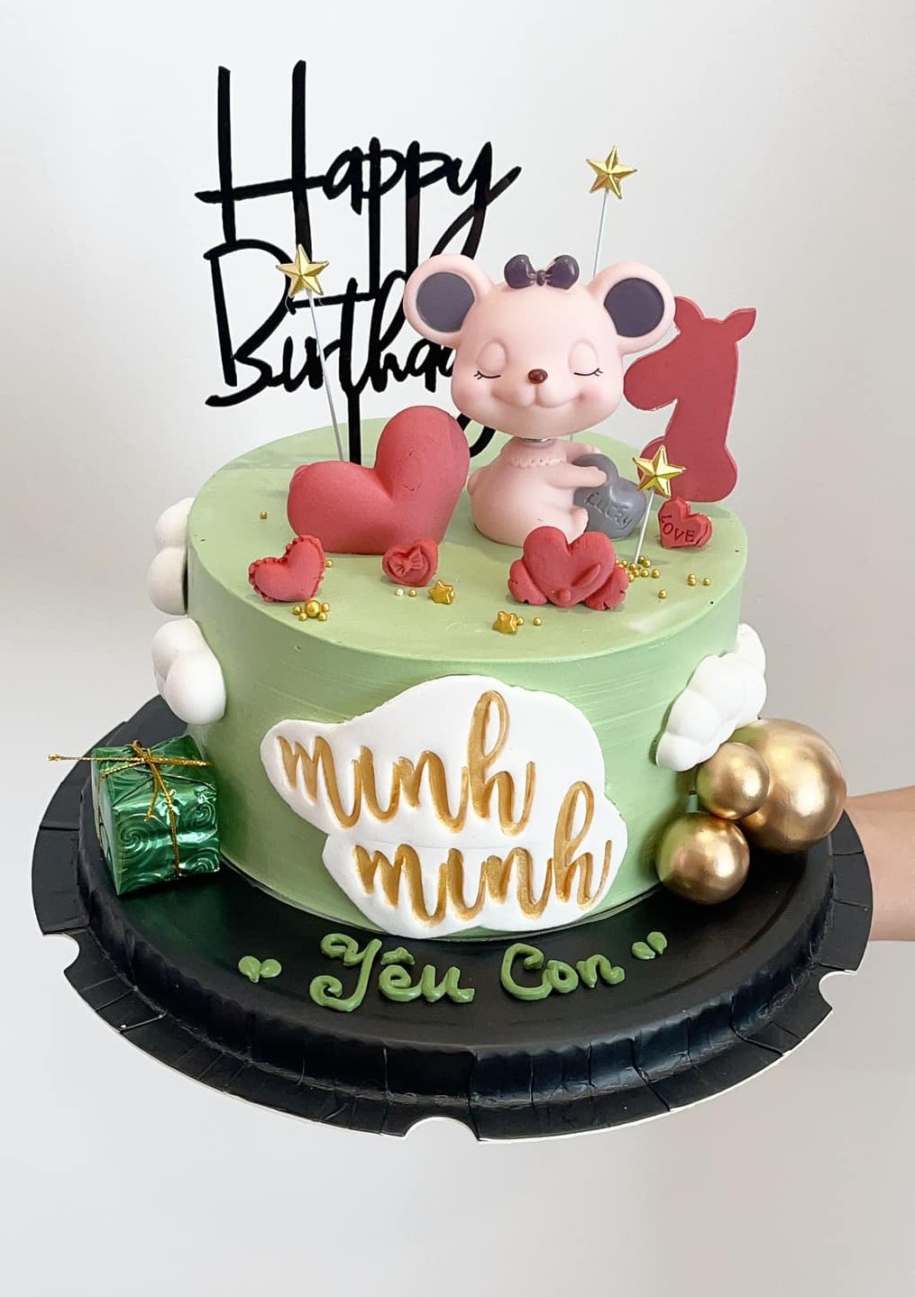 Bánh sinh nhật chuột hồng cho bé 1 tuổi