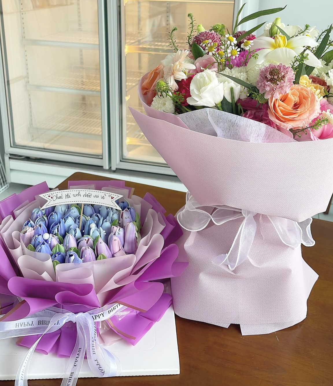 Bánh bó hoa tulip tím xanh