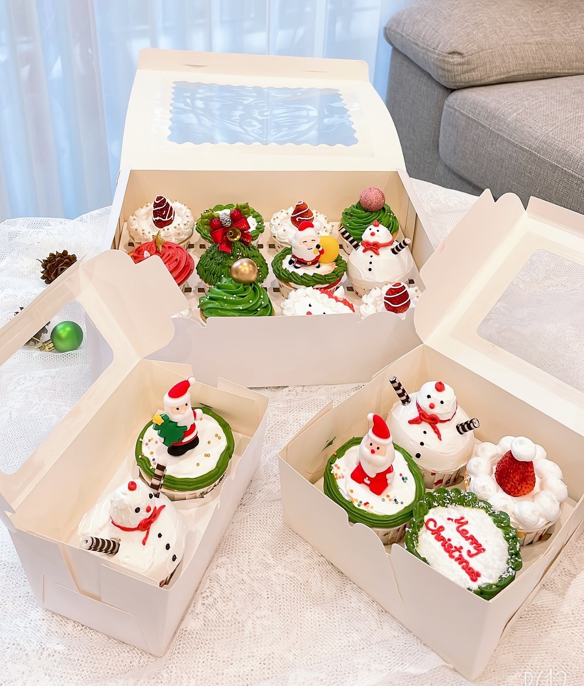 Cupcake Giáng Sinh ông già Noel cây thông