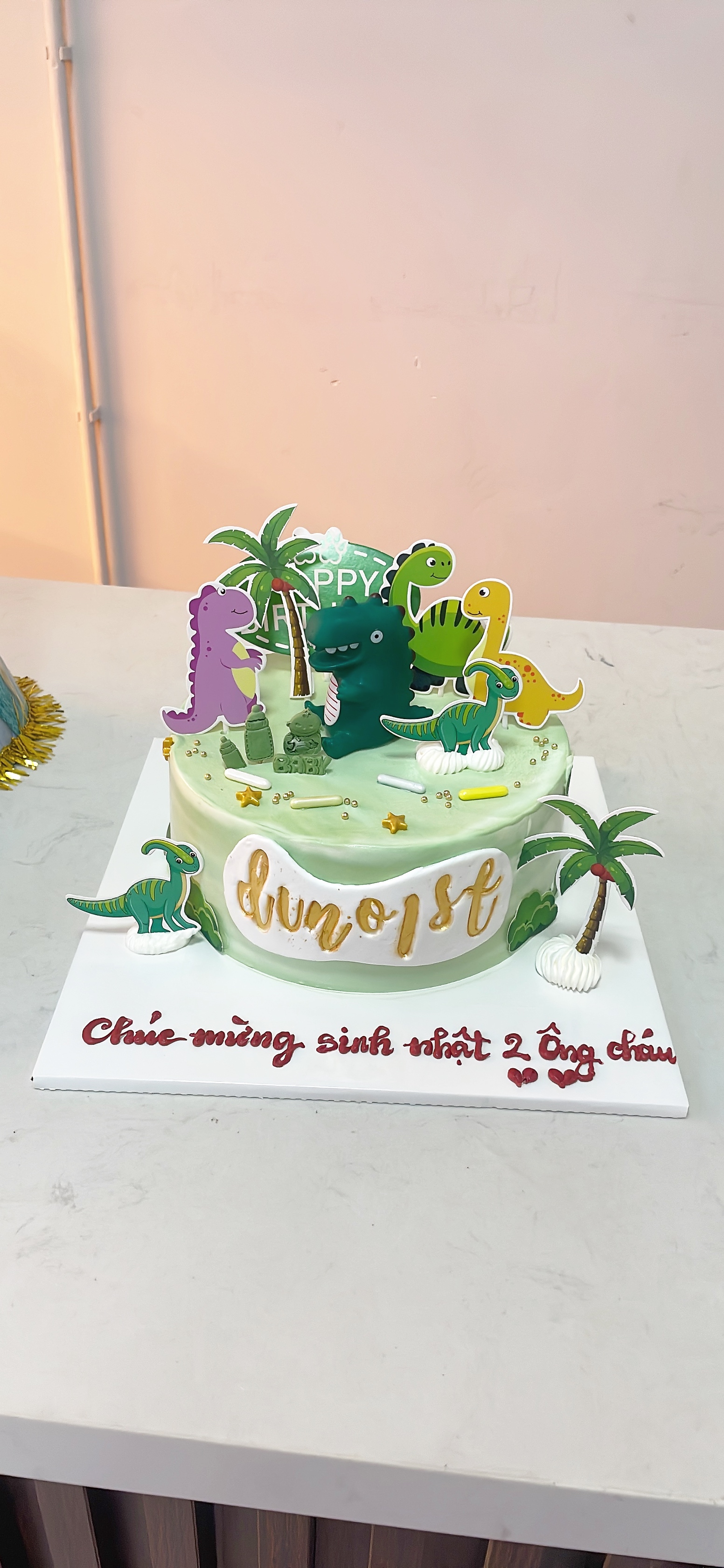 Bánh sinh nhật khủng long