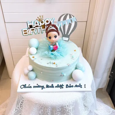 Bánh sinh nhật công chúa bé gái