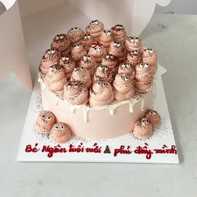 Bánh kem hình phân cute