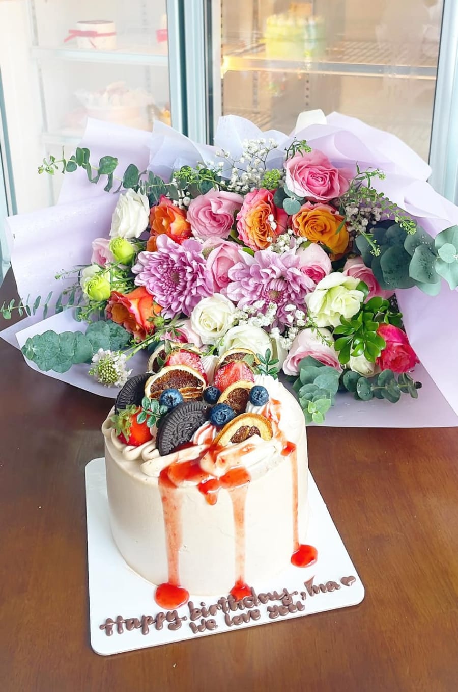 Bánh trái cây + bó hoa — mẫu 5811 MyMy Bakery