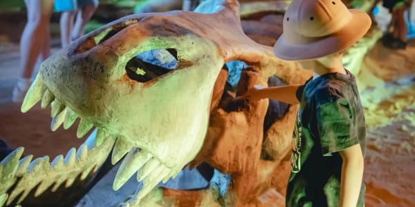 El Campament Juràssic Jones