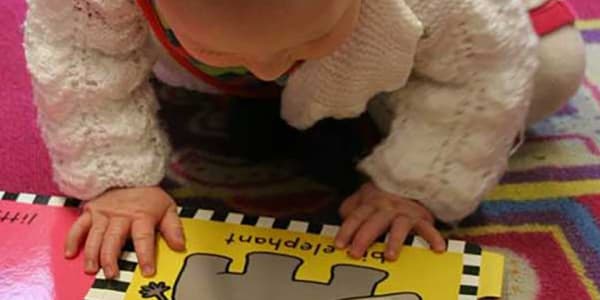 Bebeteca a la Biblioteca de la Serra