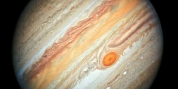 Sessió d’observació del planeta Júpiter