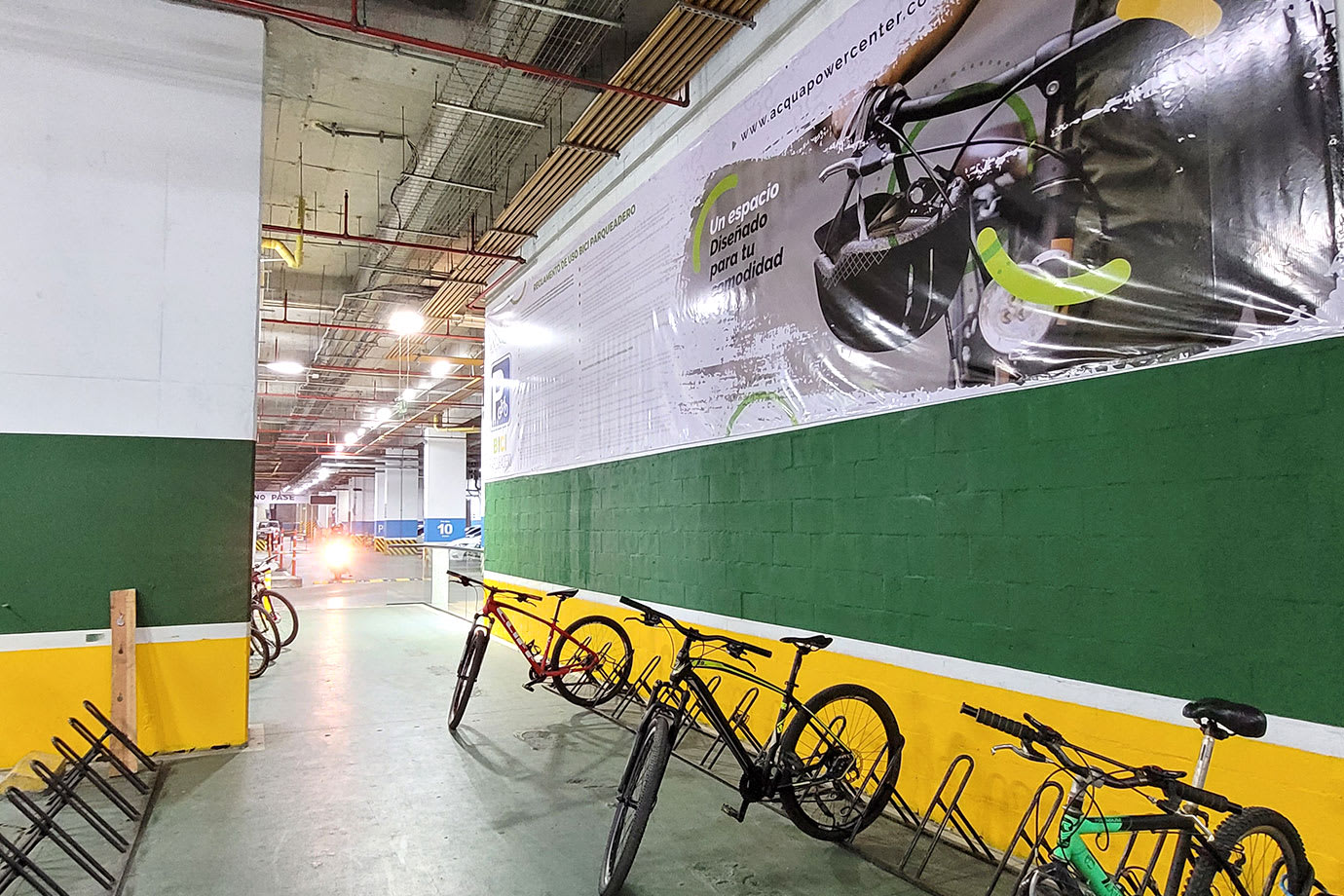 ACQUA_BICIPARQUEADERO2