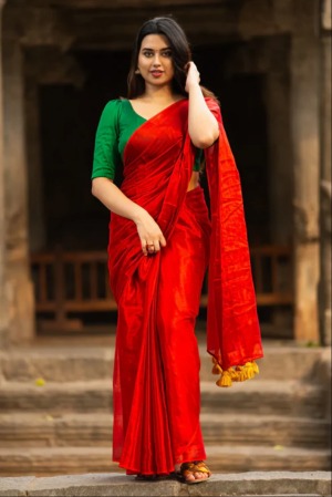 Chavvi  Red Cotton  Saree - Cotton Sarees