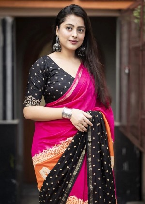 Tricolour hand-block printed saree - View 3