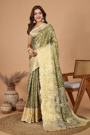 Marrs Green Woven Kanjivaram Saree - View 2