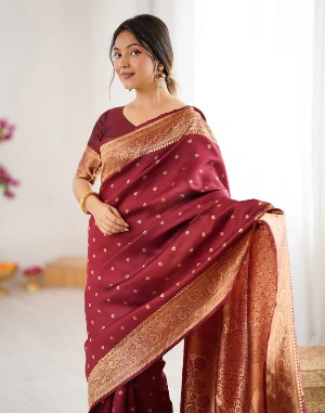 Purple Silk Woven Banarasi Saree - View 5