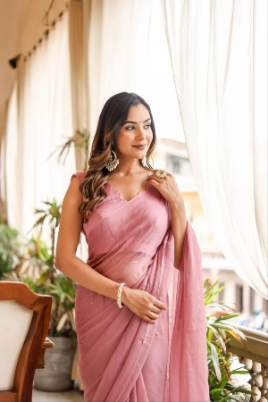 Chic Charisma Chiffon Saree - View 2