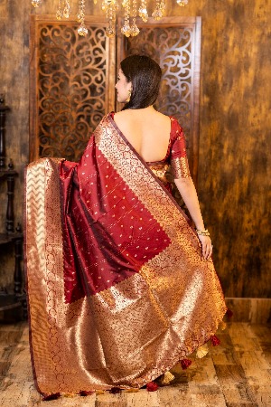 Niyati soft banarasi silk saree - View 3
