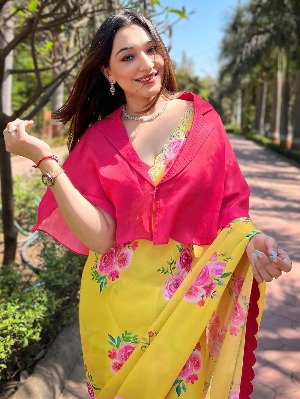 Yellow Pure Satin Georgette with Zircon Swarovski Border Saree - View 4