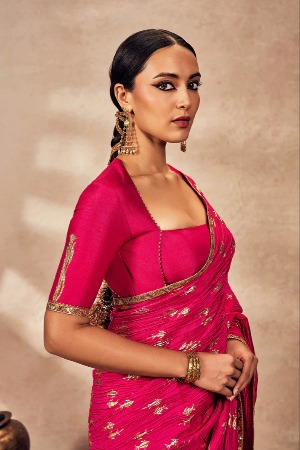 Pink Whispering Lily Crush Saree - View 2