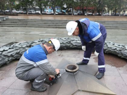 На Вечном огне в Челябинске проводят профилактику газового оборудования