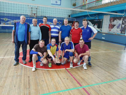 Ветераны органов внутренних дел приняли участие в чемпионате общества «Динамо» по волейболу