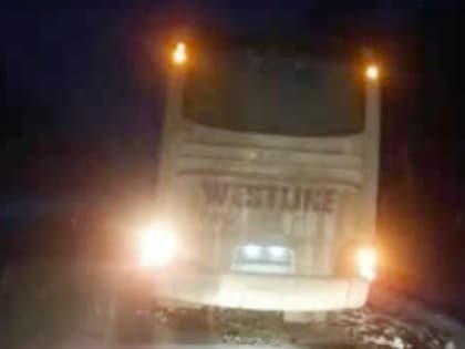 Рейсовый автобус сломался на трассе М-5 под Златоустом