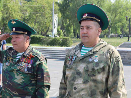На защите рубежей Отечества: как в Миассе отметили День пограничника?