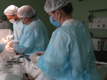 «Жить!»: кардиохирурги Челябинской областной клинической больницы провели 10-ю трансплантацию сердца
