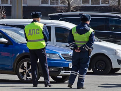 В Челябинской области пассажирская «газель» влетела в грузовик