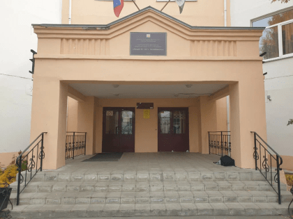 В челябинском лицее, где отравились дети, заменили всех работников пищеблока
