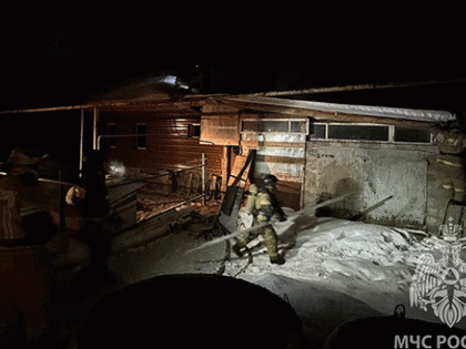 Сотрудники МЧС реанимировали ребенка на пожаре в Златоусте