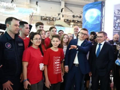 Алексей Текслер в лидерах рейтинга губернаторов