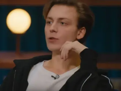 Актер из Еманжелинска Егор Кирячок стал звездой шоу с Харламовым и Дороховым