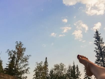 Как защититься от солнечных ожогов и как оказать первую помощь, научили в МЧС