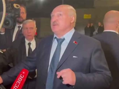 Лукашенко предупредил, что Украине грозит полное уничтожение