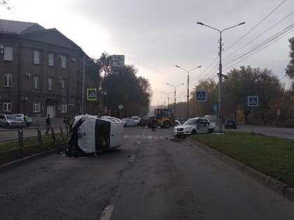 Водитель иномарки погиб в аварии на перекрестке в Магнитогорске