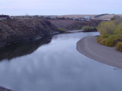 На высоком яру…