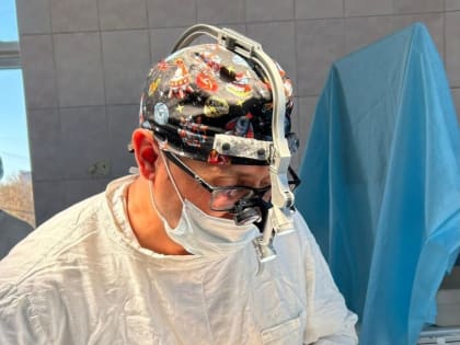 Онкологи Клиники ЮУГМУ успешно удалили «нерезектабельную» опухоль щитовидной железы