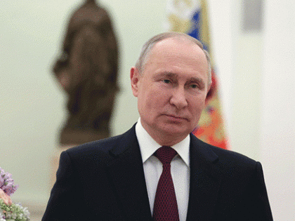 Президент Путин поощрил медиков из Челябинской области